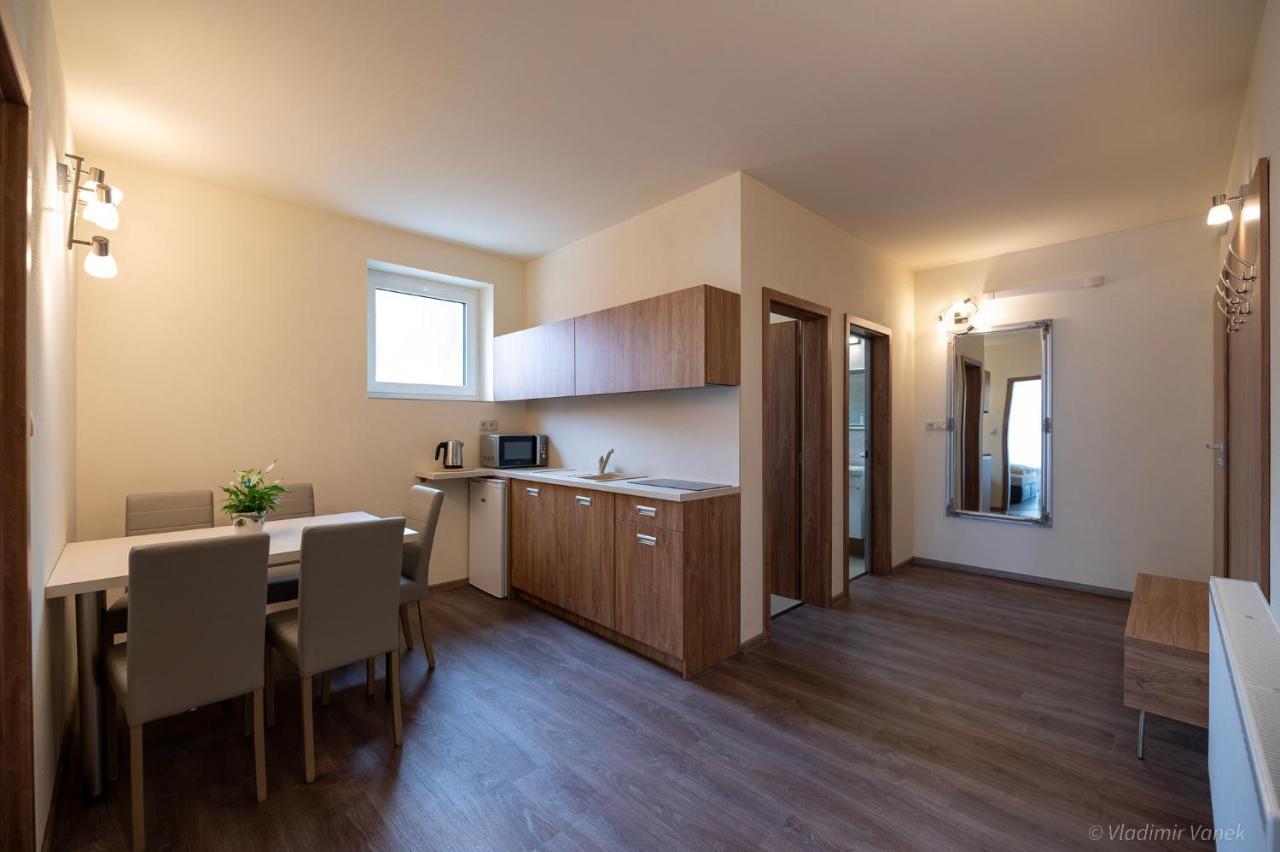 Apartmany I - Kafe Bojnice Exteriör bild