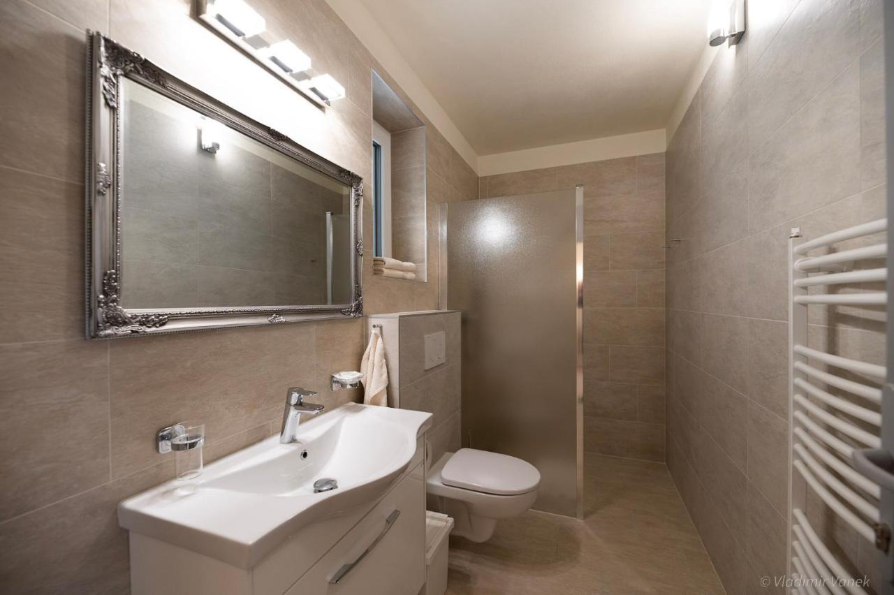 Apartmany I - Kafe Bojnice Exteriör bild