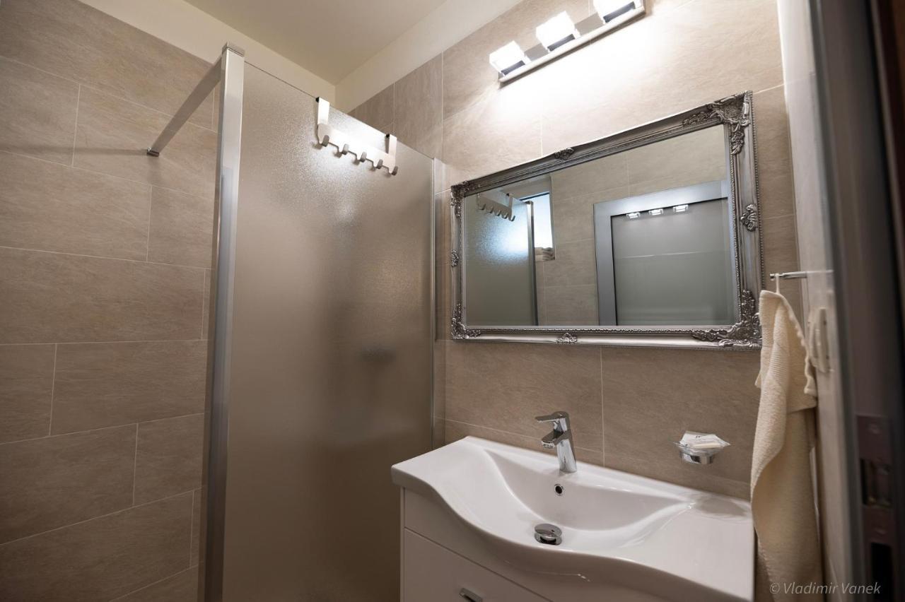 Apartmany I - Kafe Bojnice Exteriör bild