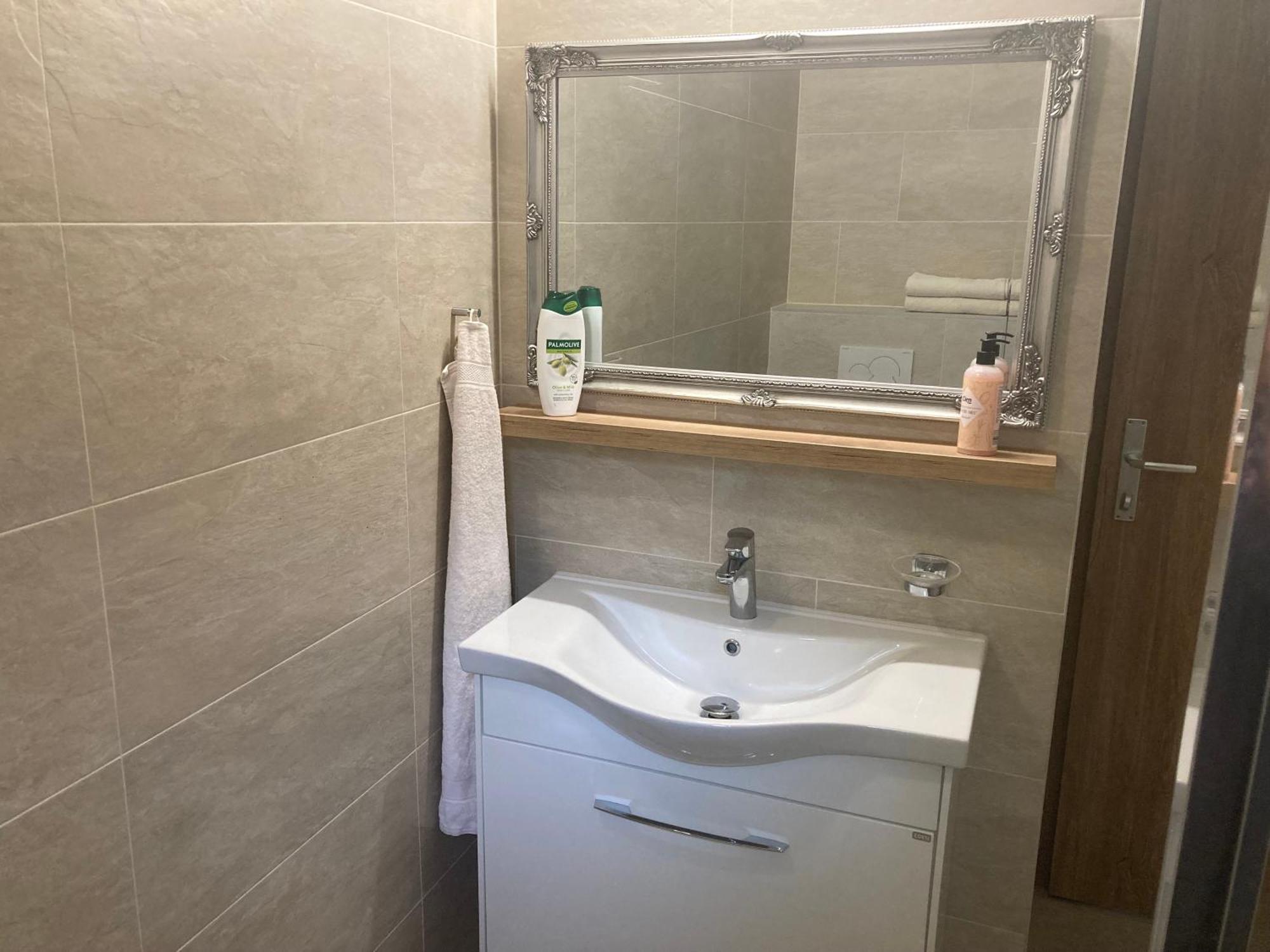 Apartmany I - Kafe Bojnice Exteriör bild